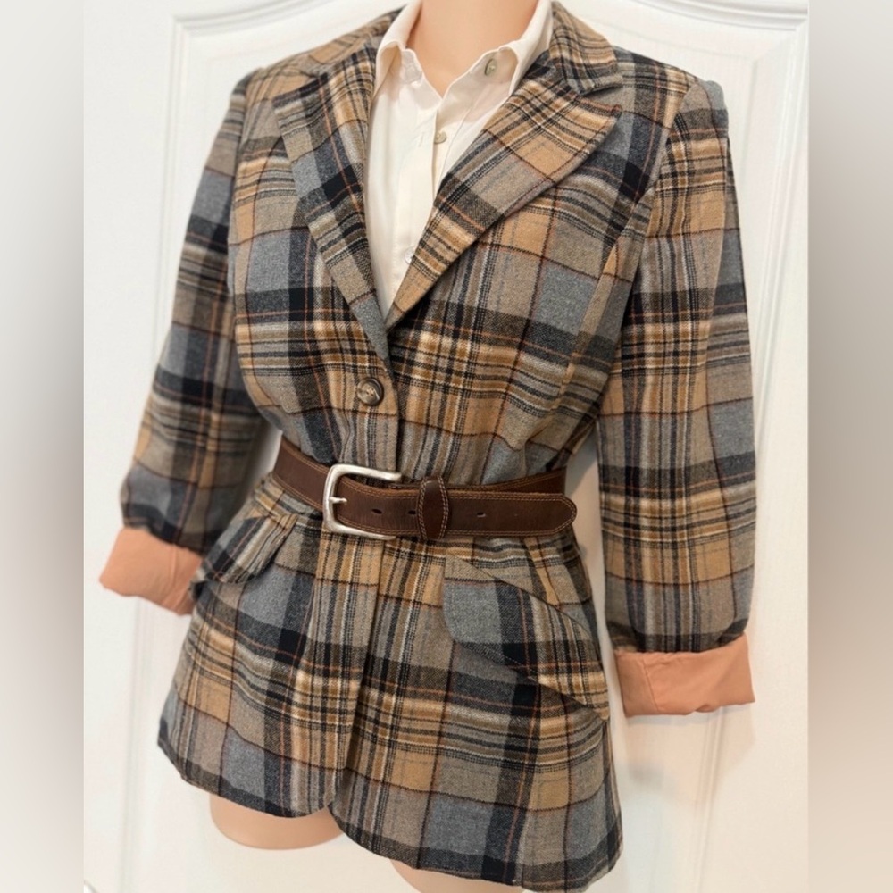 🧥BLAZERS & JACKETS!🧥  Lots of styles, colors, and sizes.  Come take a look! - Picture 10 of 14